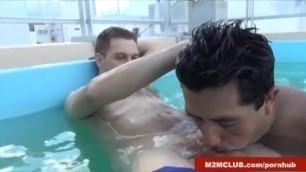Chubby guy fucked outdoors Porn Videos